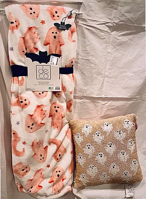Deco Pink Ghost Halloween Plush Blanket & Goblin Ghoul Beaded Pink Ghost Pillow