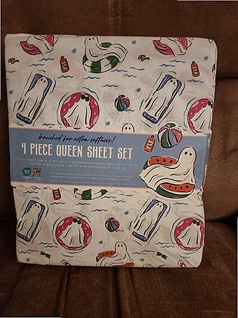 Envogue Summerween Ghost In The Pool Summer Halloween Sheets